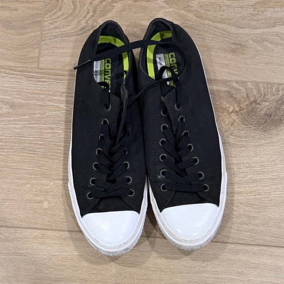 Converse Men's Black Sneakers with White Toe Cap - Picture 1 of 4